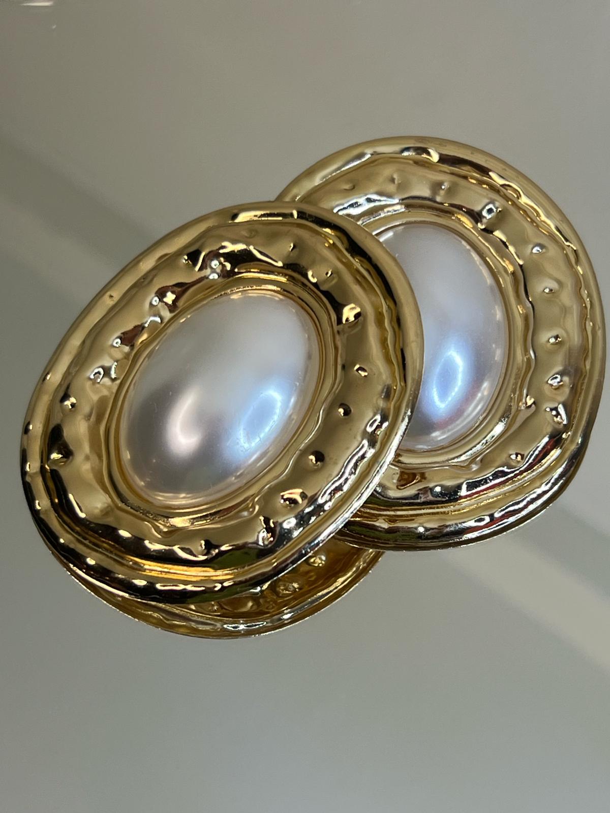 Glden Pearl Earring
